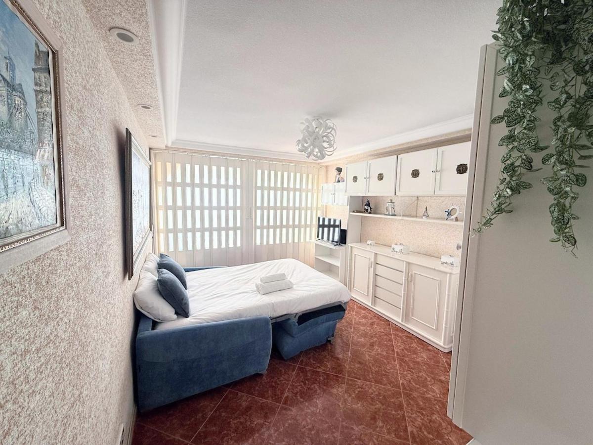 Apartment Beachfront With Garage Benidorm